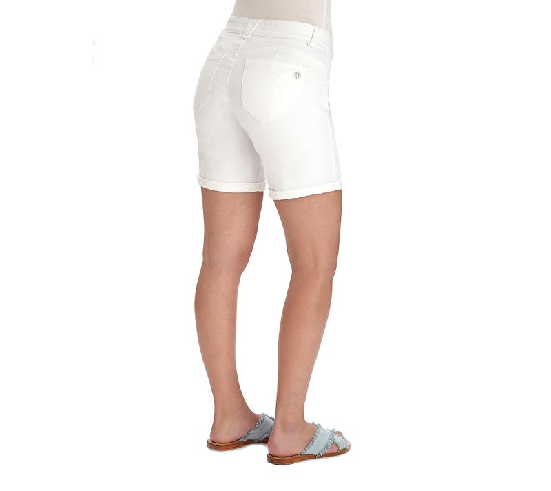 Democracy womens 7" Ab Solution Denim Shorts, Optic White, 6 US - Image 2